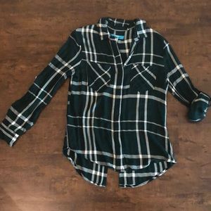 Francesca’s Hunter Green Flannel- Size M